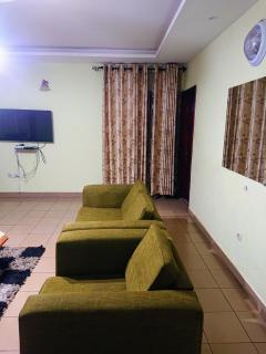 Divine Grace Guesthouse - Yaoundé - 8