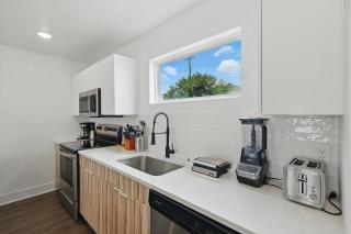 Heart of Dallas in Knox Henderson Sleeps 4 - Dallas - 8