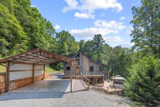 Babling Brook -Outdoor Living at its Best - Mineral Bluff - 8