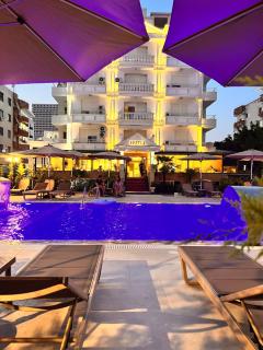 Lyden Hotel - Golem - 5