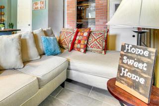 Near Historic Battlefield Trail Studio with Patio! - Brownsville - 5