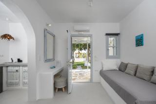Flisvos Beach Garden - Naxos Chora - 9