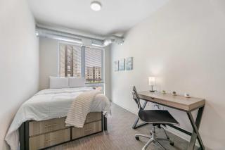 Spacious and Modern With Premium Amenities Near U of M - Minneapolis - 7