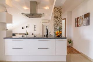 Apartman Lorena - with sea view near Old Town - Trogir - 5