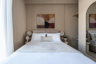 Acropolis Atelier, Private Plunge Pool Apartments - Athens - 5