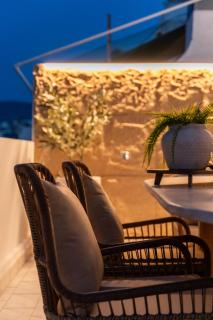 Acropolis Atelier, Private Plunge Pool Apartments - Athens - 8