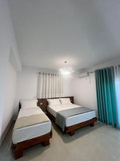 Athina Rooms - Himare - 2