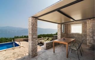Stunning Home In Postira - Postira - 3