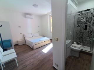 Camera Appartamento Terminal Traghetti - Genua - 3