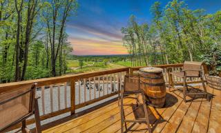 Vineyard Cottage in Wine Country with Hot Tub - Jonesville - 8