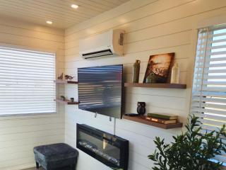 Napa Valley Station Rooftop Patio 1br - 5