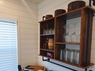 Napa Valley Station Rooftop Patio 1br - Fredericksburg - 6