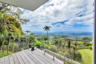 Retreat with Breathtaking Views - Waiatarua - 9
