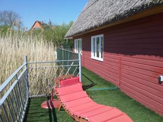 Striking Holiday Home in Sternberg with Jetty - Sternberg - 7