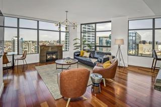 Panoramic Bay and City Views - 2BR, Pool, Gym, Parking - 4