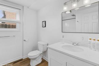 Modern and Classy 2BR in the Heart of Ottawa - 4