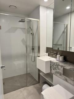 Cozy 1BR Apt in CBD-Heated pool,Spa,Sauna,Gym 462 - Melbourne - 2