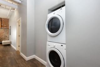 Modern chic 2 bedroom apt - 0