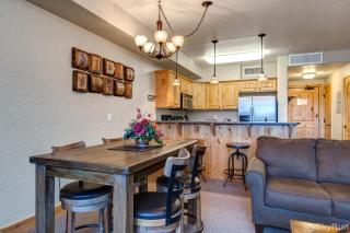 The Hearth Mt Retreat with Steamy Tub and Pool - Park City - 4