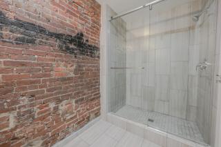 4 Bed 2 Bath 200mbps Internet Luxury Keyless Entry - Boston - 5