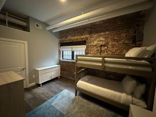 Roomy 4bed loft Family Friendly - Boston - 9