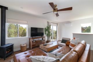 Cozy Zion Retreat Hot Tub 2 King Bedrooms - Orderville - 5