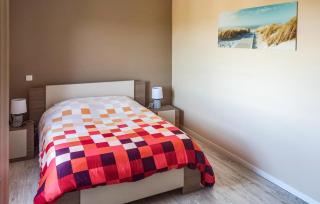 Beautiful Home In Calvisson With Wifi - 8