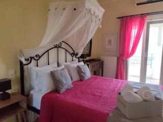 Margarita's Luxury Suites - Agios Stefanos - 7