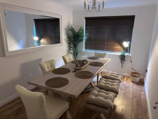 Elegant 5 Bed 5 Bath Home - 6