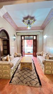 Riad-style villa with a private pool - 9