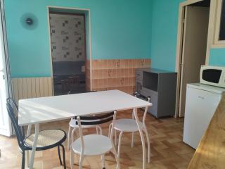 Maison de ville - proche Le PAL - DOMPIERRE - Diou - 4