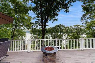 Bliss on the Bluff - Crosby - 2