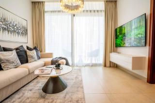 Lux Location Modern Escape 1br - 4