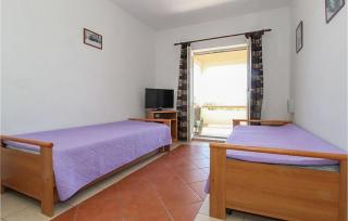 1 Bedroom Stunning Apartment In Mandre - Mandre - 6