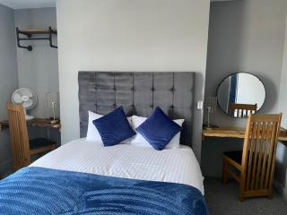 Pembroke Street - Pembroke Dock - 2