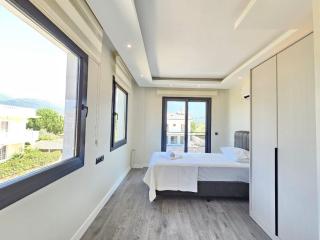 Luxury Villa with Forest View in Yesiluzumlu - Fethiye - 7