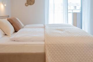 Rose Studio King Bed Terrace - Warsaw - 2