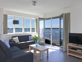 Waterfront penthouse with roof terrace and private jetty - Kamperland - 8