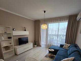 South Bay Apartment - Varna - Varna - 8