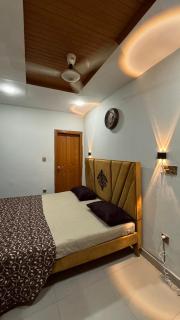 Cozy 2BHK in Prime Location - Rawalpindi - 6