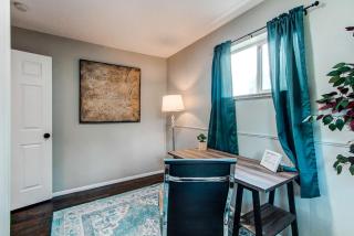 Spacious family home in Littleton with fenced yard - 3