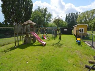 Cozy Holiday Home in Bergen op Zoom with Garden - Berg-op-Zoom - 9