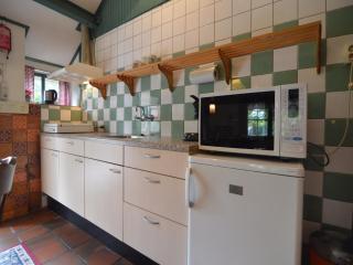 Cozy Holiday Home in Bergen op Zoom with Garden - Berg-op-Zoom - 7