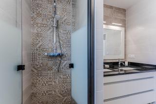 House with heated pool - 9