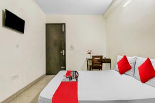 Hotal O EM Home Stay - Delhi - 5