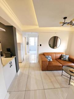 Cozy 1-Bedroom Apartment with Salon in the Heart of Tangier - Tangeri - 0