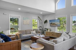 NF Wine Country Retreat with Dock - Southold - 7