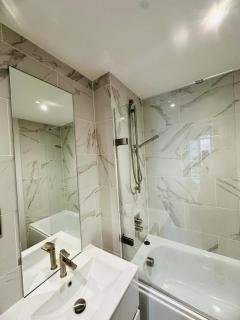 2 Bedr 2 Bath Balcony Lux Digbeth Apex Lofts 101 - Birmingham - 9