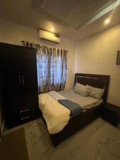 Luxury 3 Bedroom Bungalow - Enugu - 9