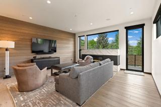 38359 Hwy 6 #14C - Basecamp - 6